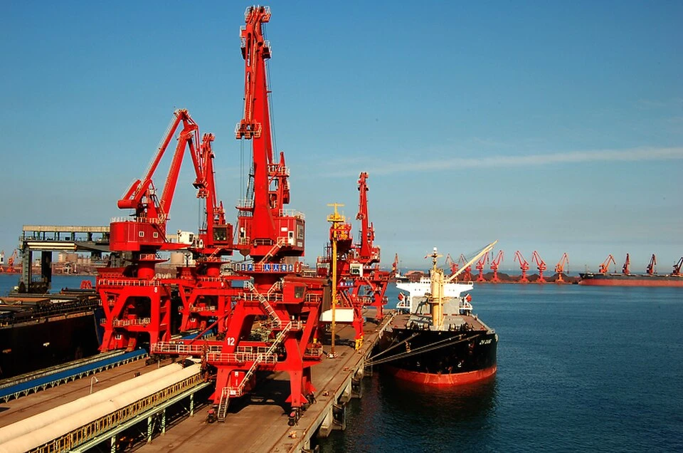 Rizhao sea port.jpg